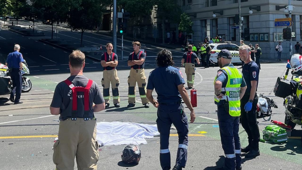 Flinders St: Motorcyclist killed in Melbourne CBD collision | Herald Sun
